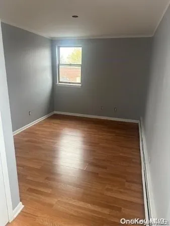 $2,000 | 102 Jericho Turnpike, Unit 3C, New Hyde Park, NY 11040