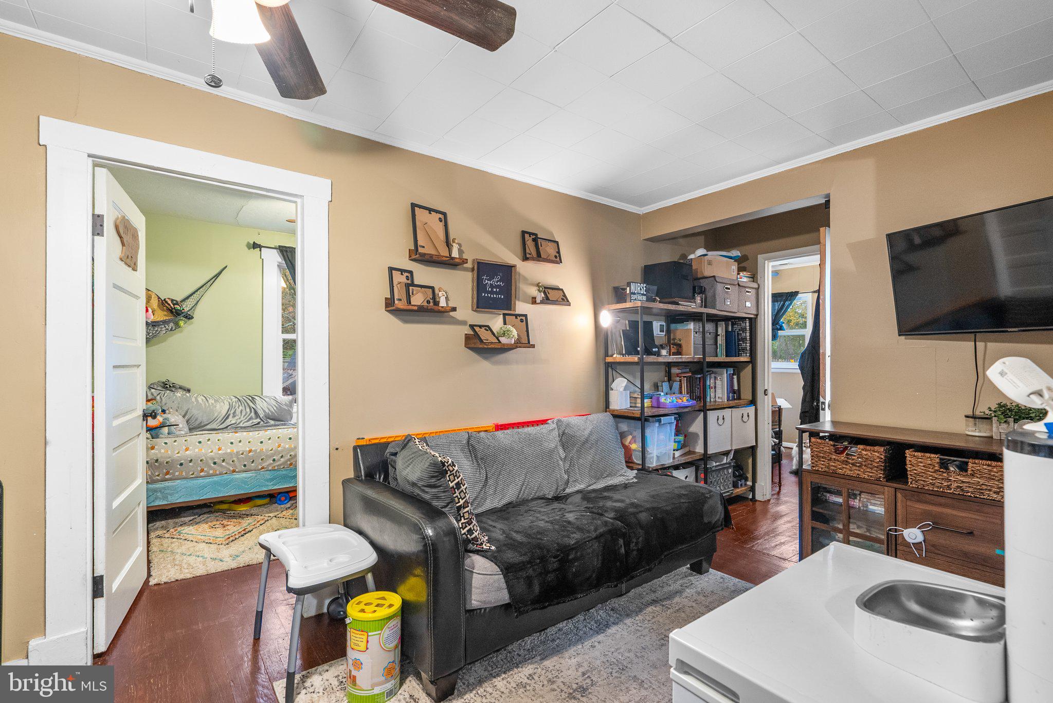 4828 Woods Wharf Road Shady Side, MD 20764 - Photo 10 of 22