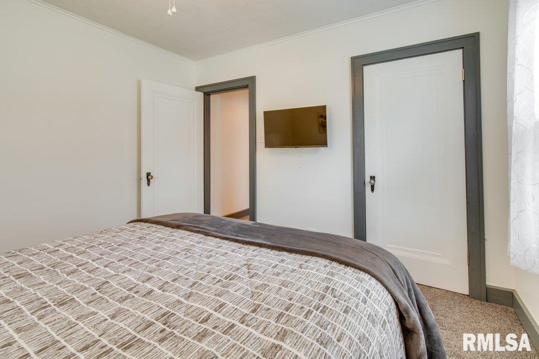 2417 South 6th Street Springfield, IL 62703 - Photo 15 of 21