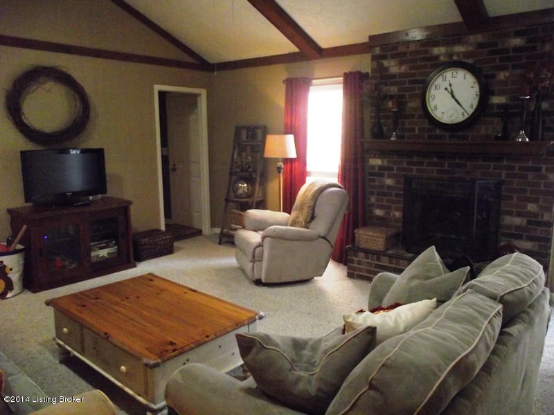 2405 Hayward Road Louisville, KY 40242 - Photo 9 of 21 Hayward Rd 2405 015