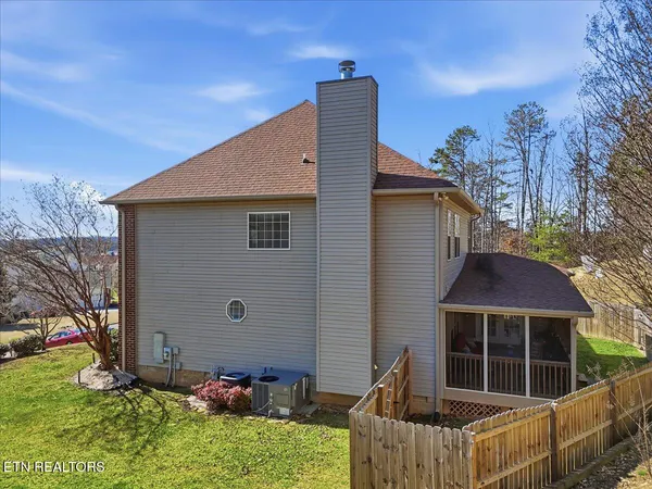 $515,000 | 1451 Wineberry Road, Powell, TN 37849
