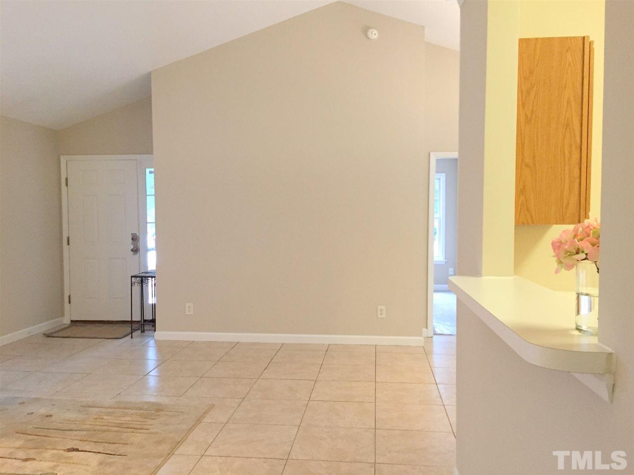 3204 Stedman Drive Raleigh, NC 27607 - Photo 4 of 22