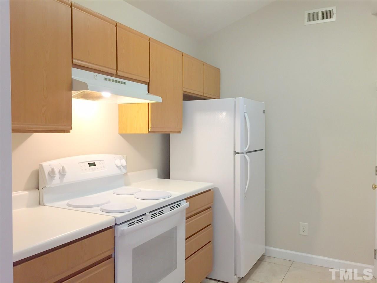 3204 Stedman Drive Raleigh, NC 27607 - Photo 9 of 22