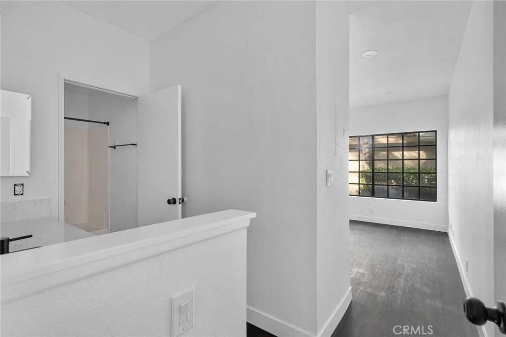 16211 Downey Avenue, Unit 68 Paramount, CA 90723 - Photo 16 of 23