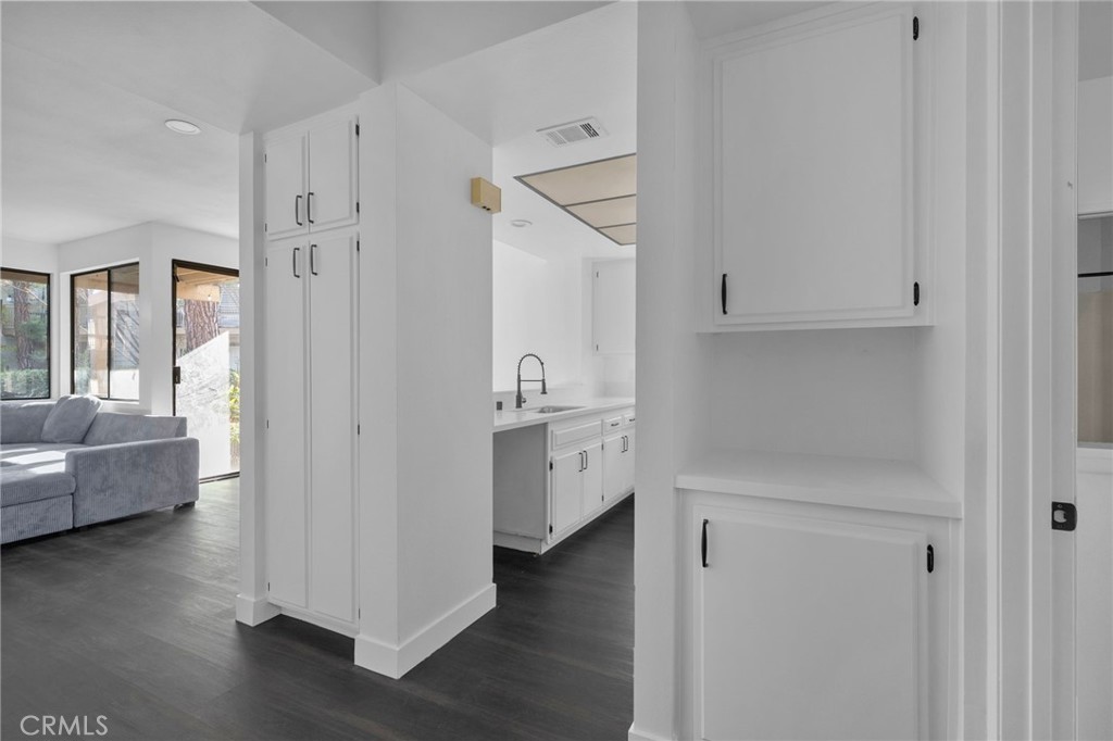 16211 Downey Avenue, Unit 68 Paramount, CA 90723 - Photo 6 of 23