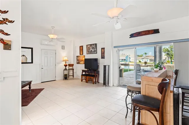 $895,000 | 3459 Flamingo Boulevard, Hernando Beach, FL 34607