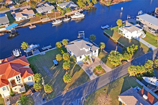 $895,000 | 3459 Flamingo Boulevard, Hernando Beach, FL 34607