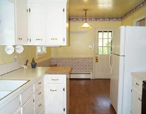 1601 Wilbur Road Southwest Roanoke, VA 24015 - Photo 2 of 5 Listing Photo