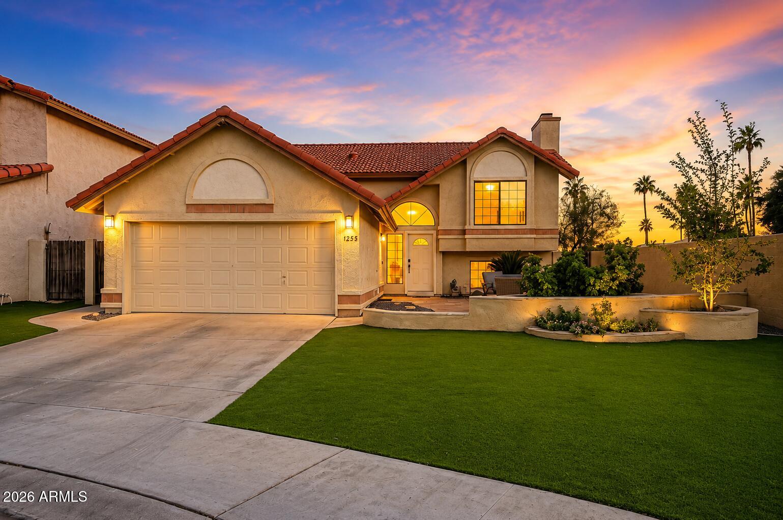 1255 West Sea Shell Drive Gilbert, AZ 85233 - Photo 1 of 27 Front elevation