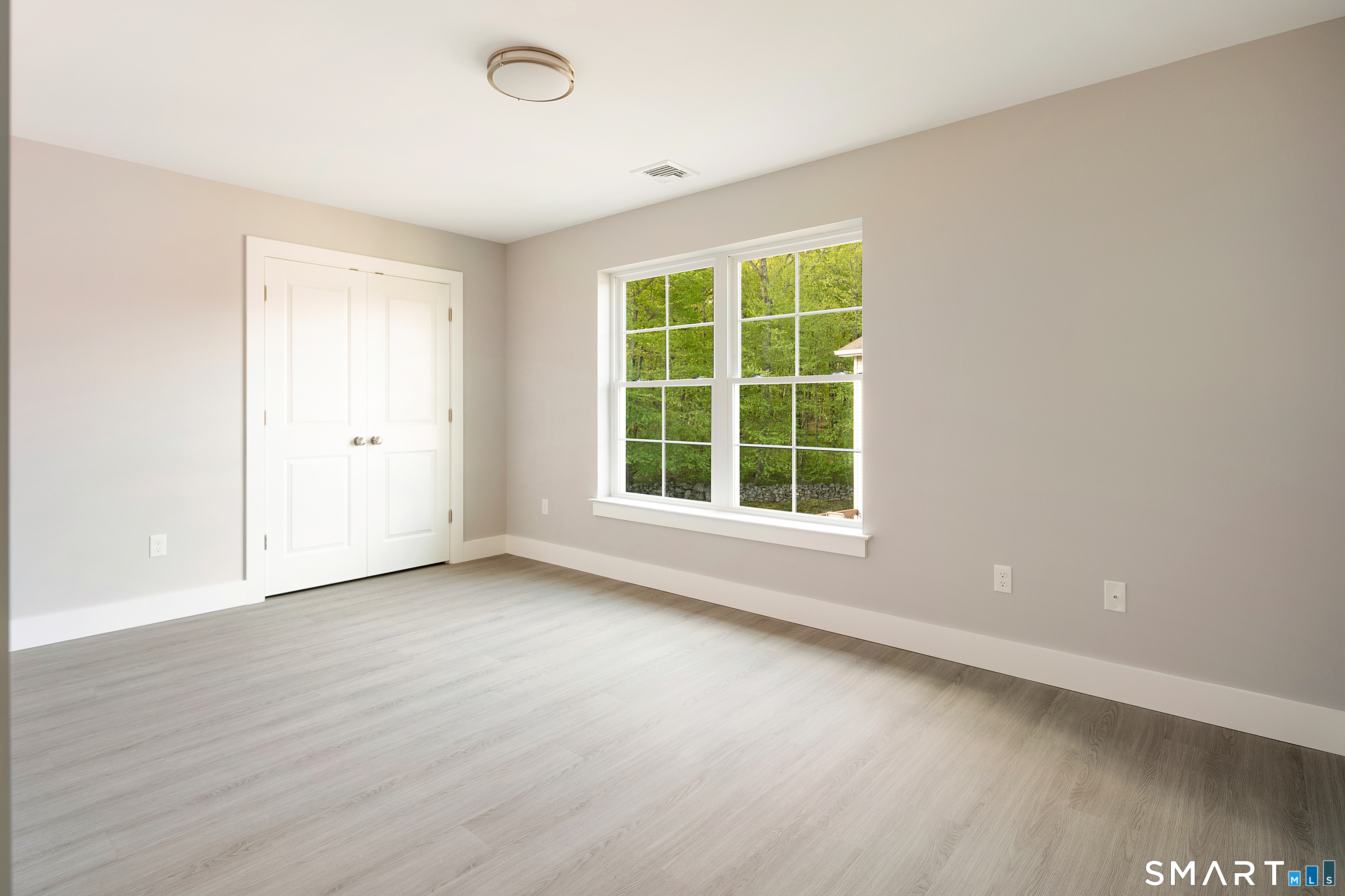 91 Taft Pointe, Unit 10 Waterbury, CT 06708 - Photo 17 of 22