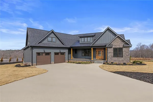 $1,000,000 | 162 Meadow Park Drive, Easley, SC 29640