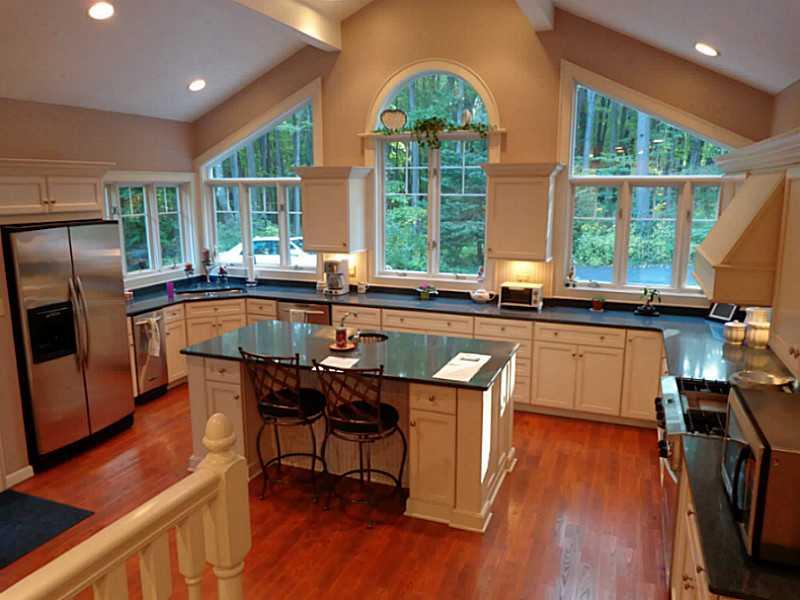 184 Archery Road Berlin, PA 15530 - Photo 2 of 25 Kitchen.