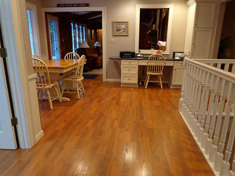 184 Archery Road Berlin, PA 15530 - Photo 5 of 25 Dining Room. Beautiful laminate floor into dining area