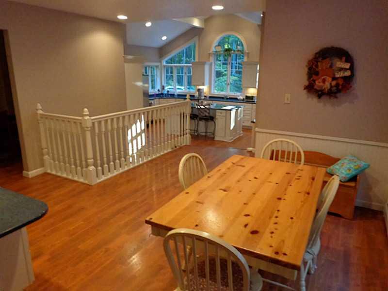 184 Archery Road Berlin, PA 15530 - Photo 6 of 25 Dining Room. Dining area