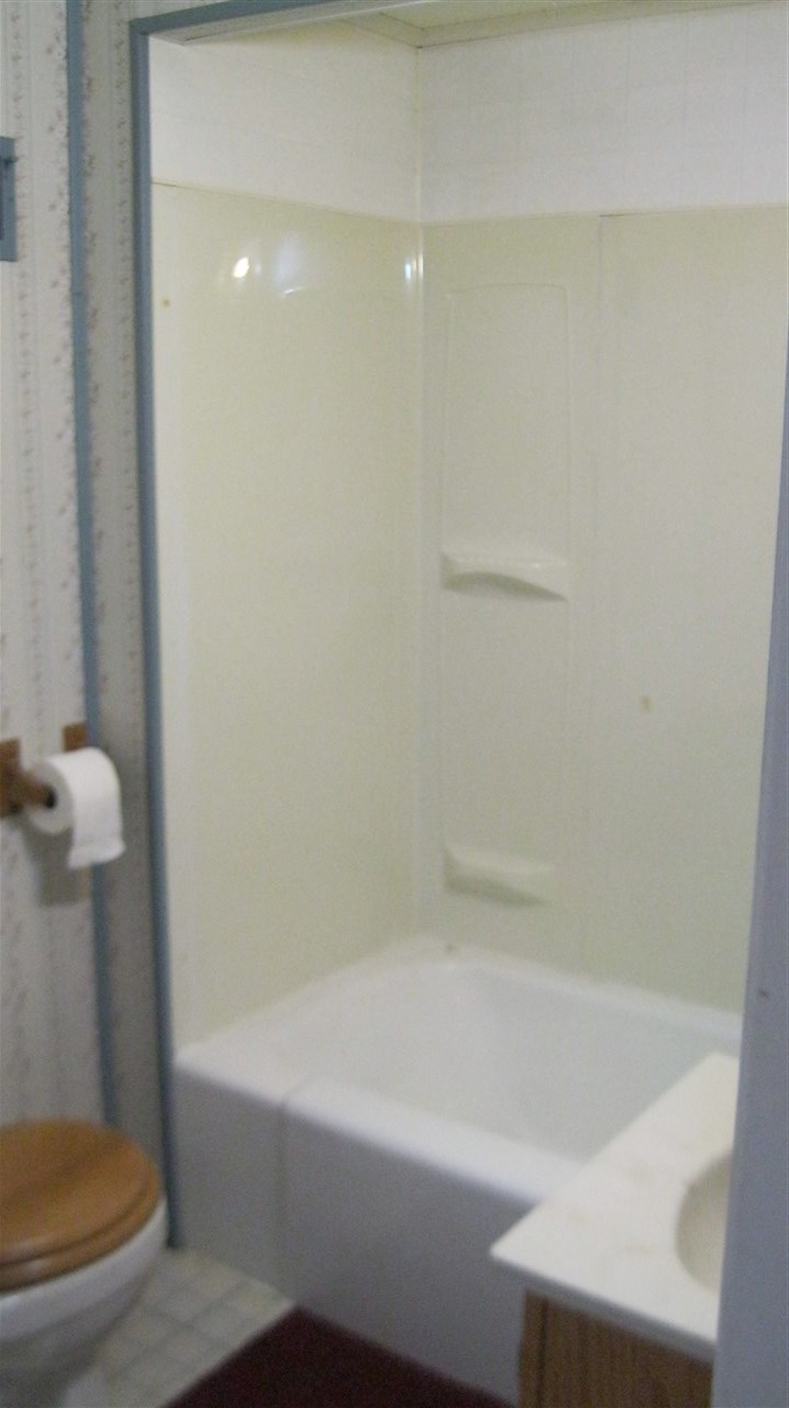 1017 Spring Street New Castle, IN 47362 - Photo 7 of 11 Gallery Image 7
