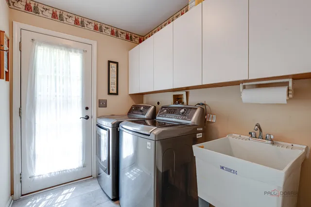 $495,000 | 34271 North Tangueray Drive, Grayslake, IL 60030