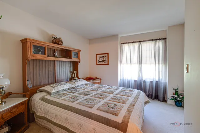 $495,000 | 34271 North Tangueray Drive, Grayslake, IL 60030