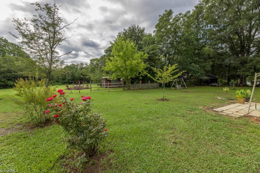 215 Meeks Road Eden, NC 27288 - Photo 22 of 27 Gallery Image 22