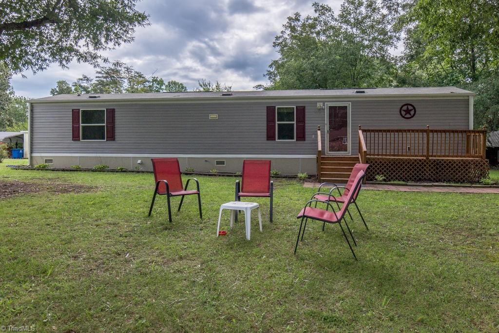 215 Meeks Road Eden, NC 27288 - Photo 3 of 27 Gallery Image 3