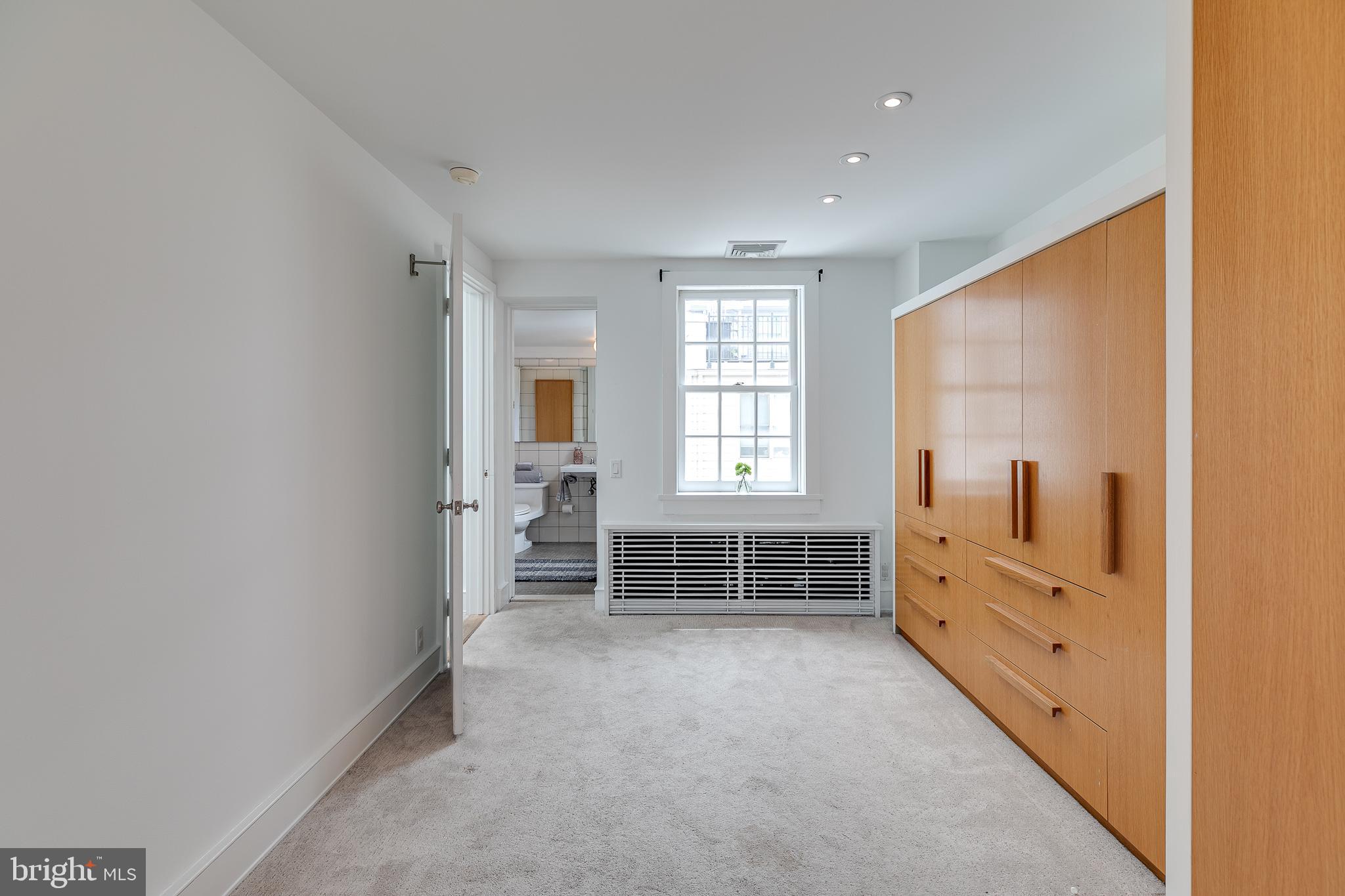 1820 Addison Street Philadelphia, PA 19146 - Photo 29 of 41