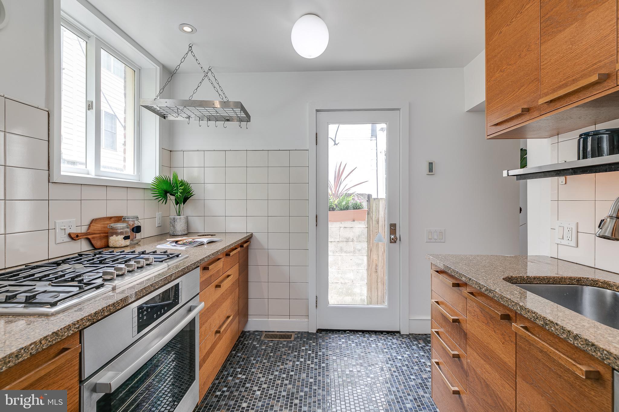 1820 Addison Street Philadelphia, PA 19146 - Photo 9 of 41