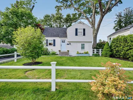 $1,175,000 | 9 Patton Drive, Darien, CT 06820
