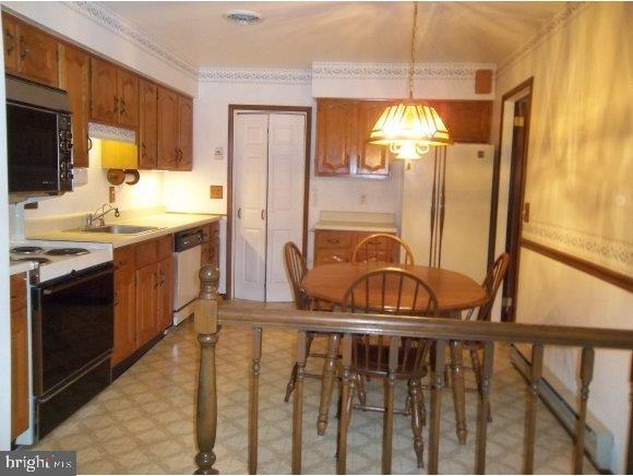 22 Ashley Road Manchester Township, NJ 08759 - Photo 11 of 18