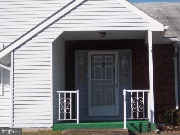 22 Ashley Road Manchester Township, NJ 08759 - Photo 4 of 18