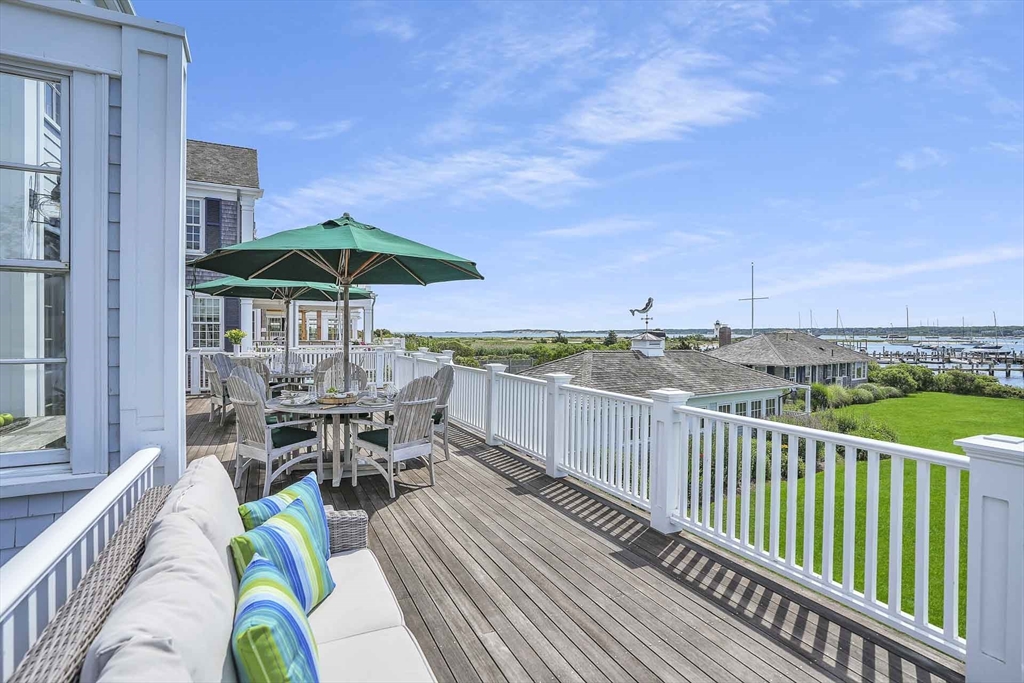 111 North Water Street Edgartown, MA 02539 - Photo 11 of 42