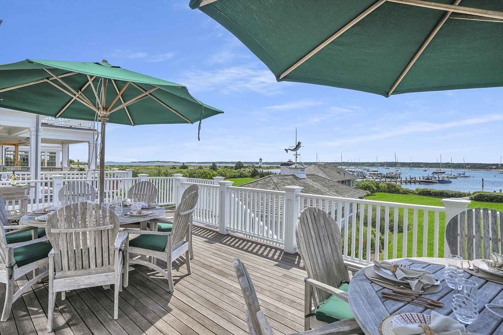 111 North Water Street Edgartown, MA 02539 - Photo 12 of 42