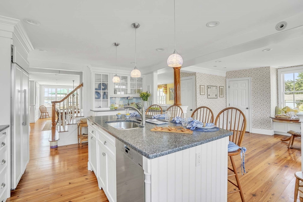 111 North Water Street Edgartown, MA 02539 - Photo 23 of 42