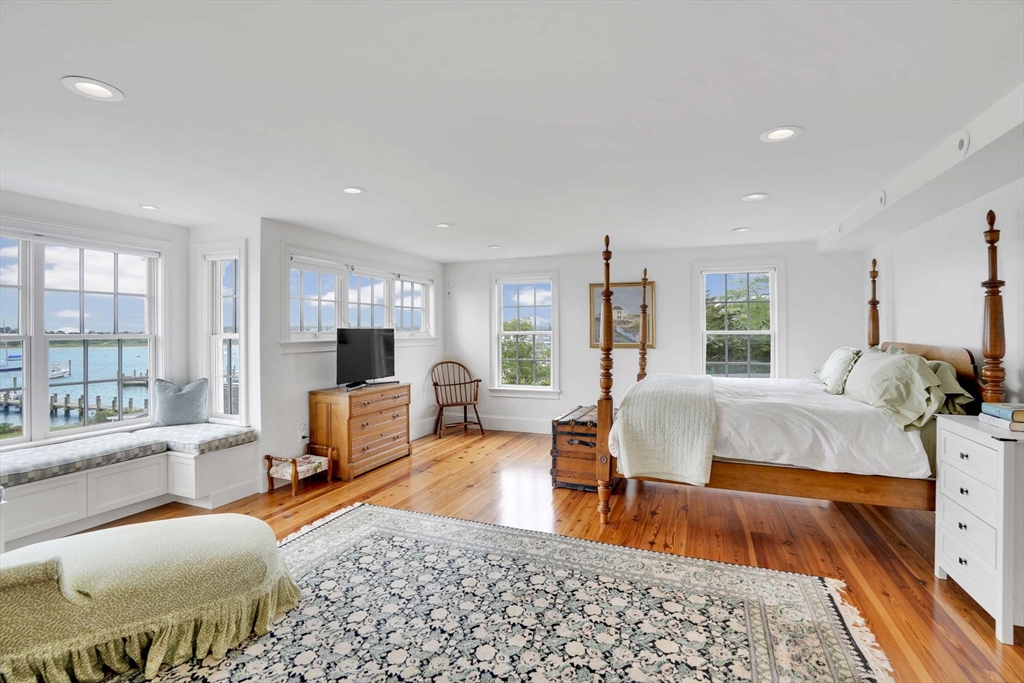 111 North Water Street Edgartown, MA 02539 - Photo 26 of 42