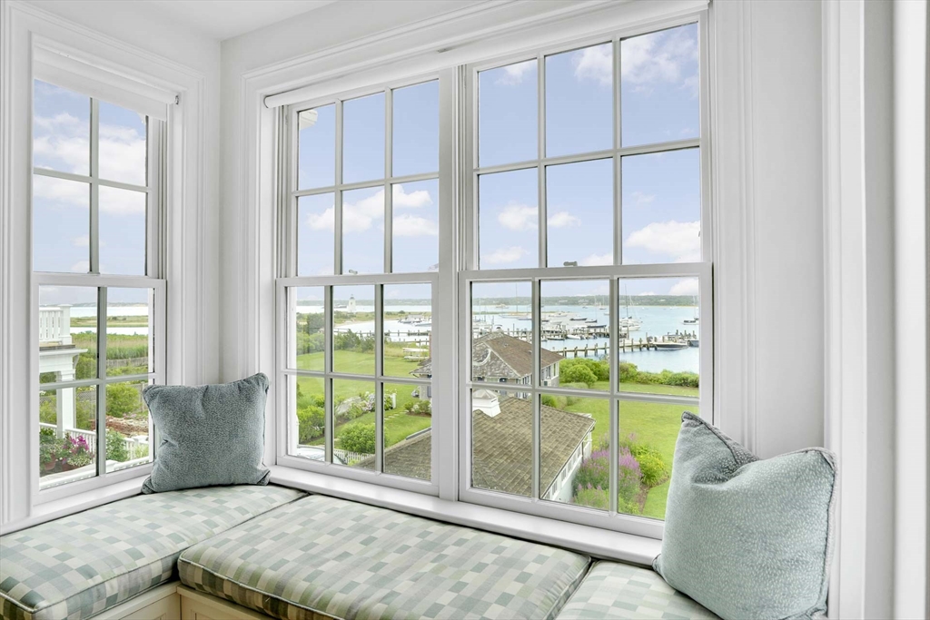 111 North Water Street Edgartown, MA 02539 - Photo 28 of 42