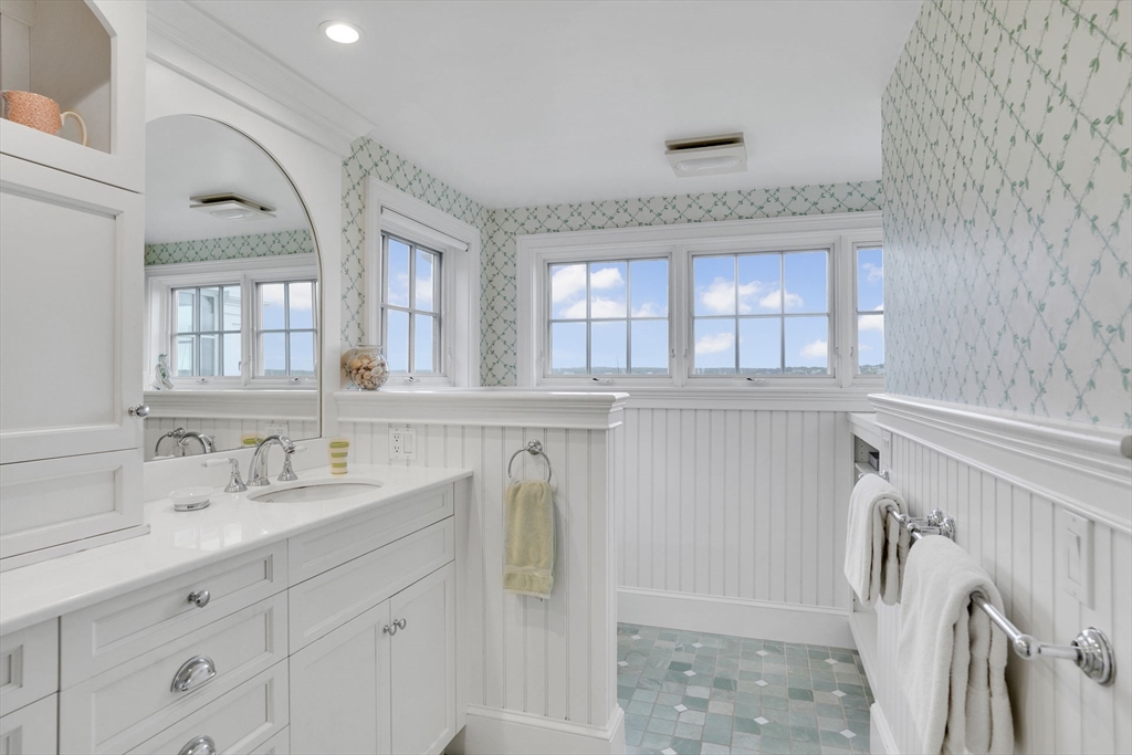 111 North Water Street Edgartown, MA 02539 - Photo 30 of 42