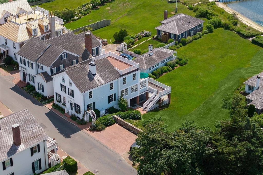 111 North Water Street Edgartown, MA 02539 - Photo 4 of 42