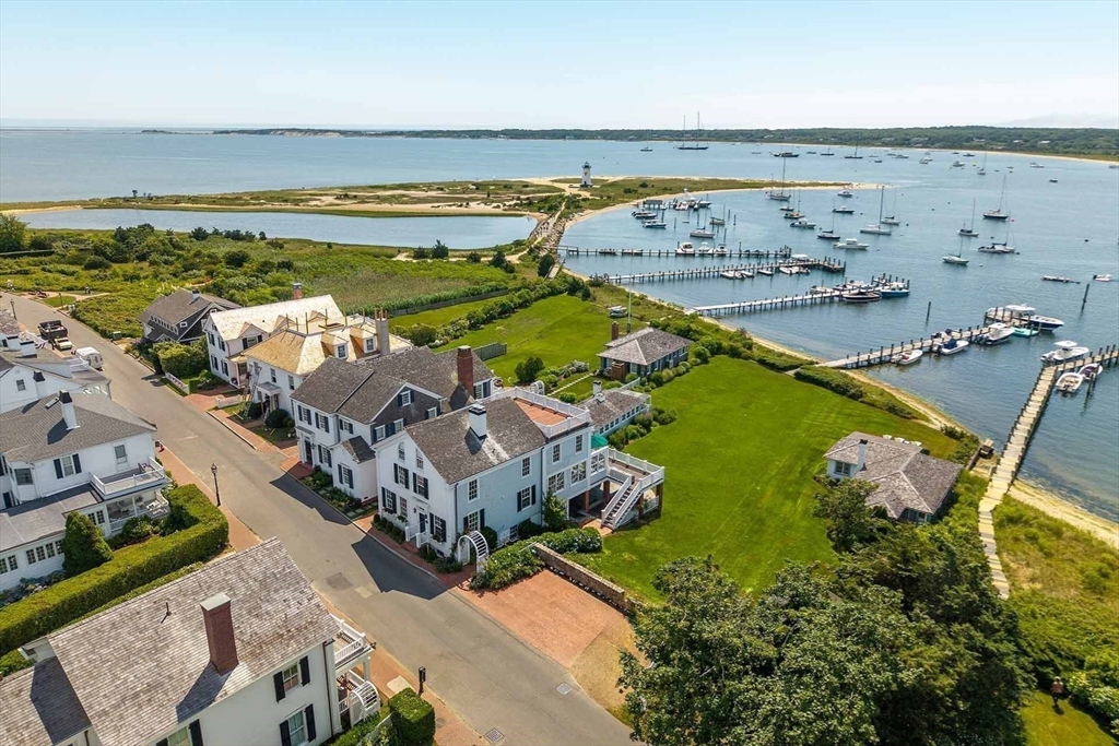 111 North Water Street Edgartown, MA 02539 - Photo 6 of 42