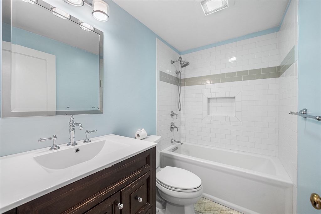 23 Lake Road Wayland, MA 01778 - Photo 13 of 29 Gallery Image 13