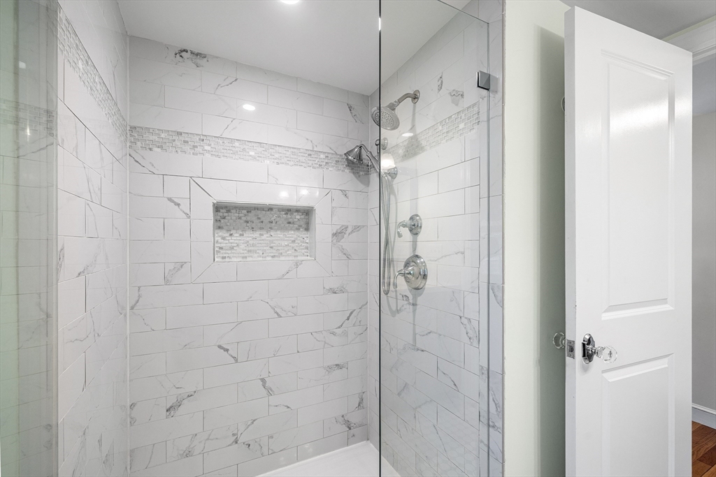 23 Lake Road Wayland, MA 01778 - Photo 21 of 29 Gallery Image 21