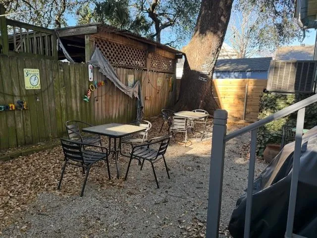 $2,300 | 227 South Gayoso Street, New Orleans, LA 70119