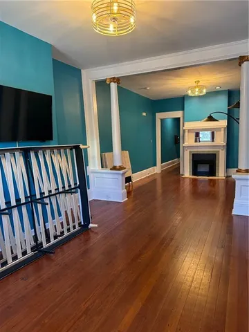 $2,300 | 227 South Gayoso Street, New Orleans, LA 70119