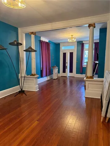 $2,300 | 227 South Gayoso Street, New Orleans, LA 70119