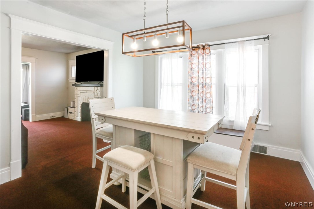 396 Highgate Avenue Buffalo, NY 14215 - Photo 7 of 27 Dining room 1st floor