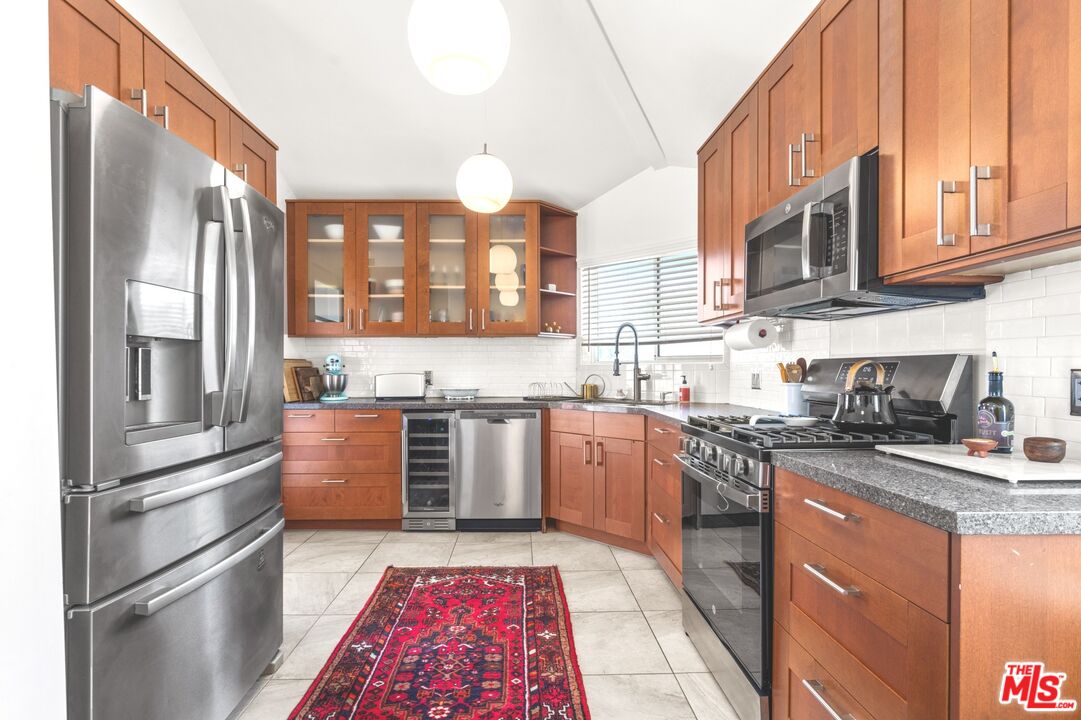 3501 Esplanade Marina del Rey, CA 90292 - Photo 24 of 52