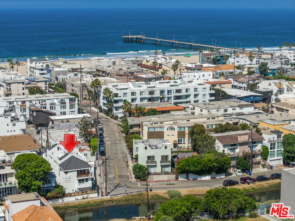 3501 Esplanade Marina del Rey, CA 90292 - Photo 4 of 52