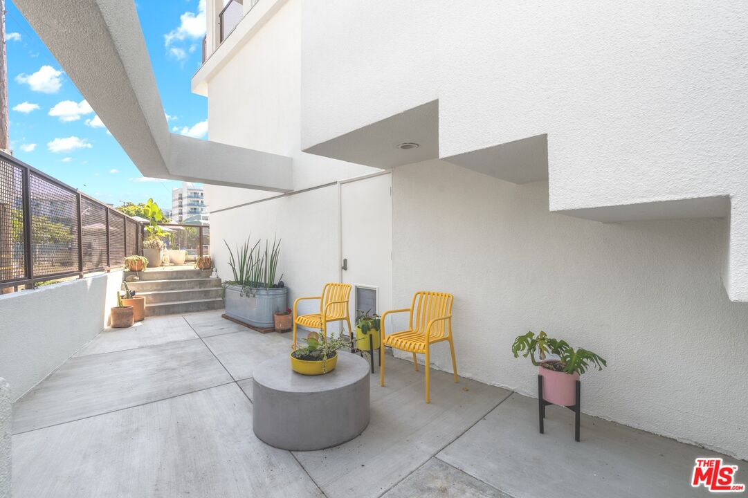 3501 Esplanade Marina del Rey, CA 90292 - Photo 8 of 52