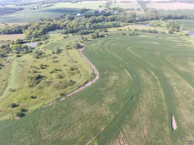 $252,330 | 0 Northwest 86th Street, Unit LOT #1, Silver Lake, KS 66539