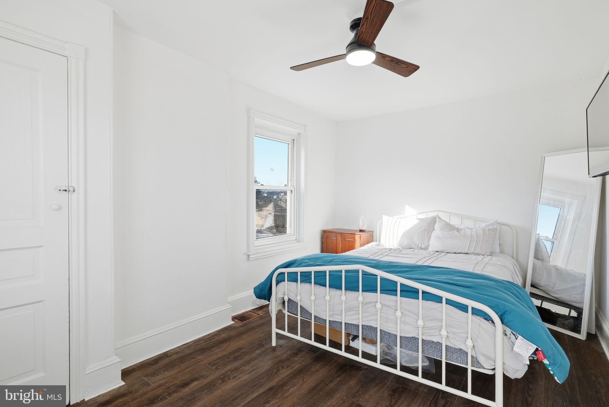 522 Bush Street Bridgeport, PA 19405 - Photo 28 of 40