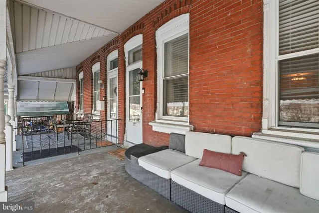 $399,999 | 522 Bush Street, Bridgeport, PA 19405