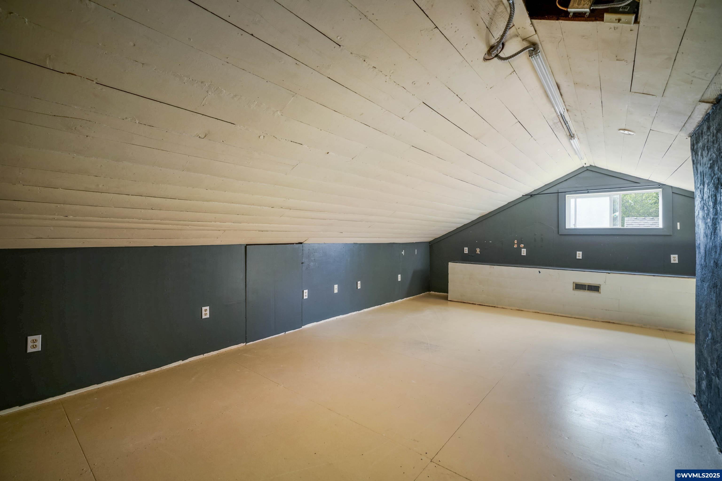521 Chemawa Road North Keizer, OR 97303 - Photo 30 of 39 Gallery Image 30