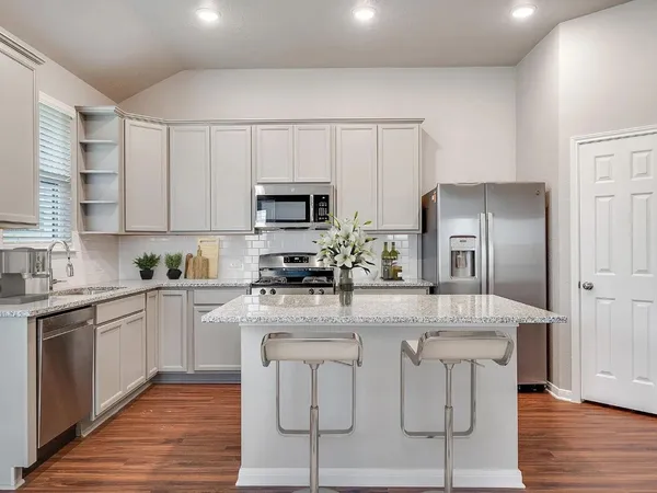 $2,579 | 1107 Tomball Downs Drive, Tomball, TX 77377